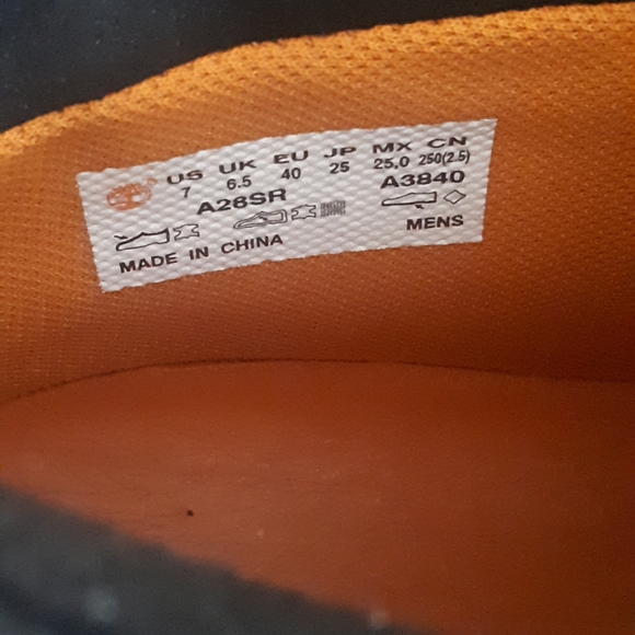 Timberland Boots - Picture 2 of 3